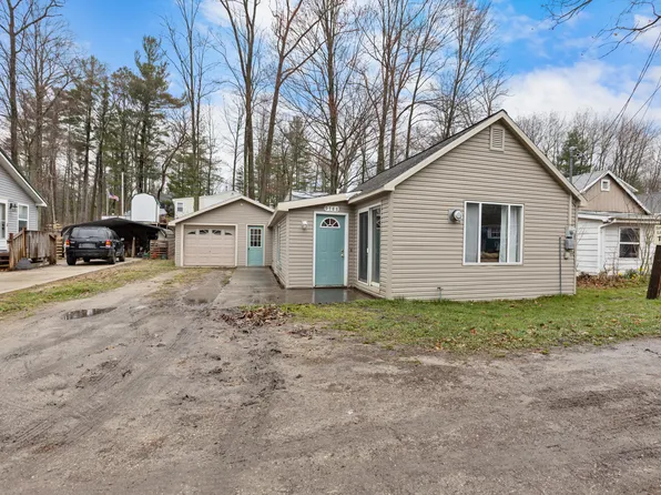 9788 Oak St, Evart, MI 49631