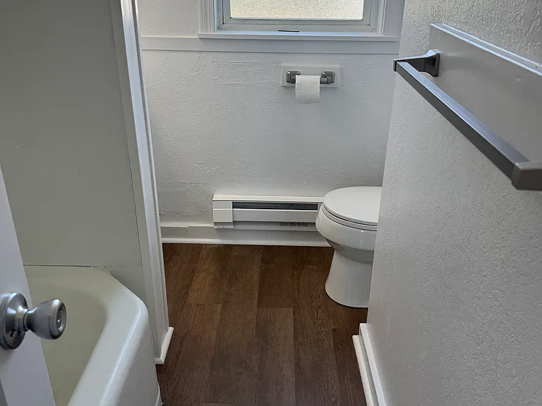 1411 Gunnison Ct — Photo 5