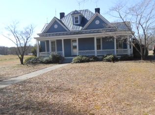 2136 Rocksprings Rd, Ringgold, VA 24586