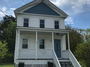 11 Lodge Rd, Poquoson, VA 23662