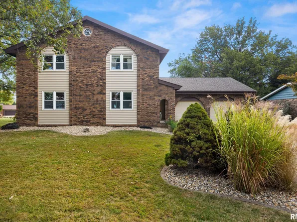 430 N Montana Ave, Morton, IL 61550