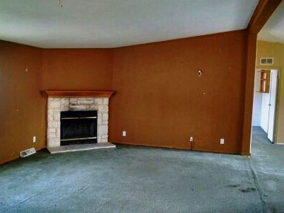 4th image of 238 County Road 4127