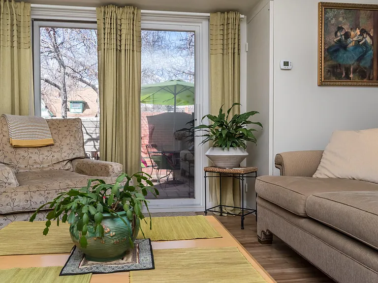 1834 Grove St #1 — Photo 5