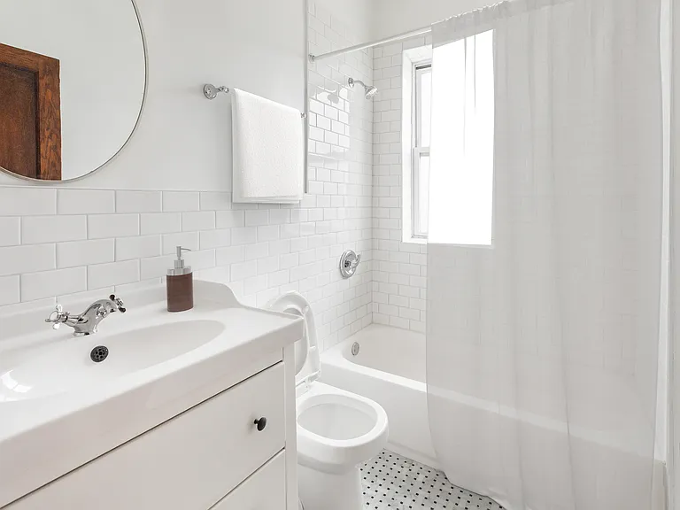 3115 N Davlin Ct #3 — Photo 7