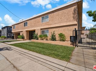 11751 Hart St, North Hollywood, CA 91605