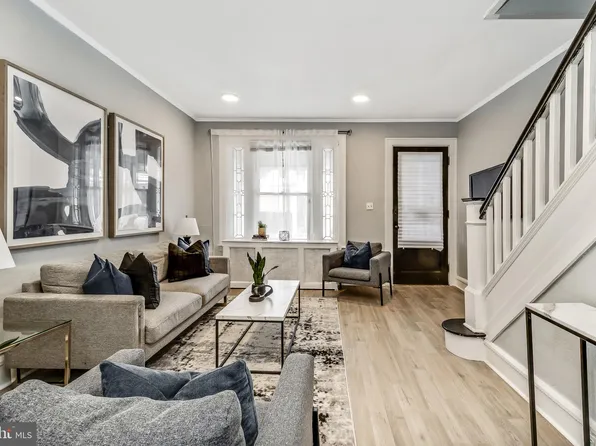 5828 Rodman St, Philadelphia, PA 19143