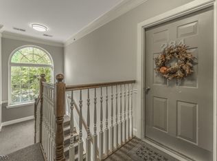 284 Rainbow Way, Lopatcong Twp., NJ 08865