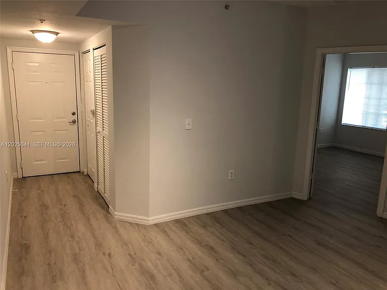 2544 Centergate Dr #108 — Photo 17