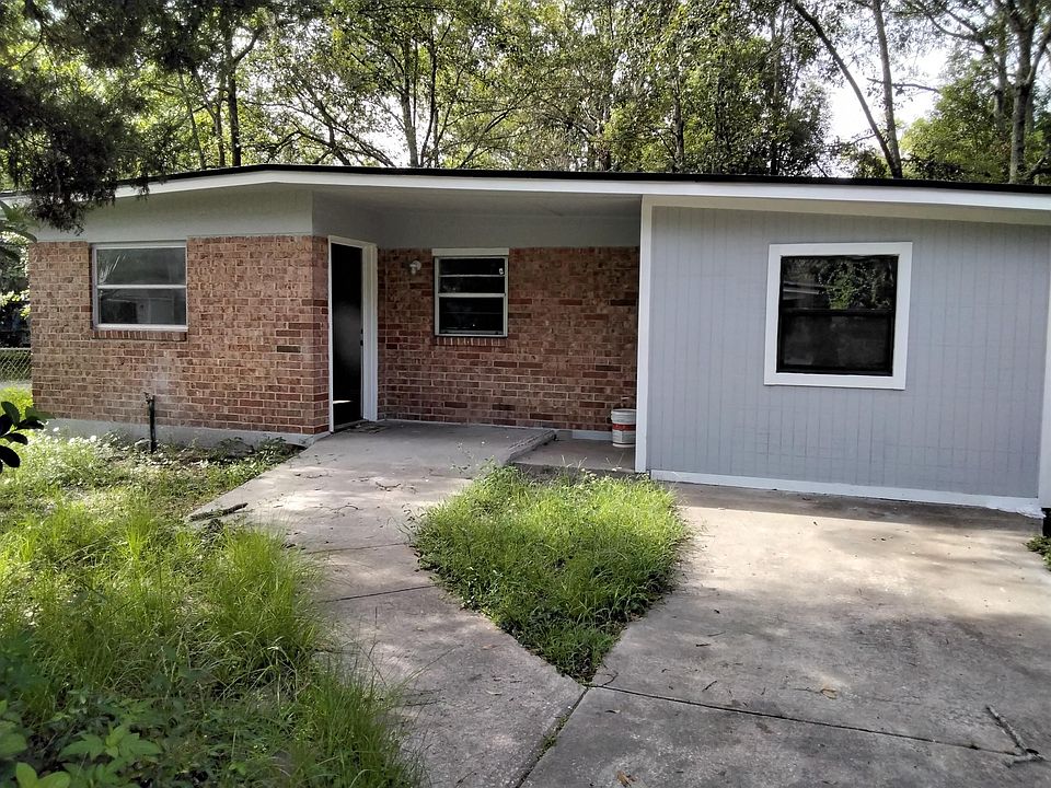 1st image of 3032 Dignan St