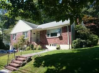 37 Risley Rd, Brookline, MA 02467