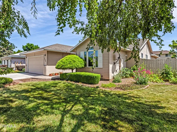 1525 S 68th Ave, Yakima, WA 98908