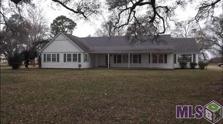 1st image of 2006 False River Dr