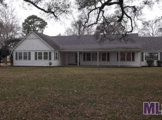 2006 False River Dr, New Roads, LA 70760