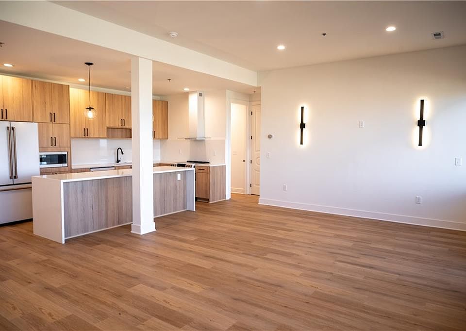 1st image of 2940 Baltimore Ave #1502
