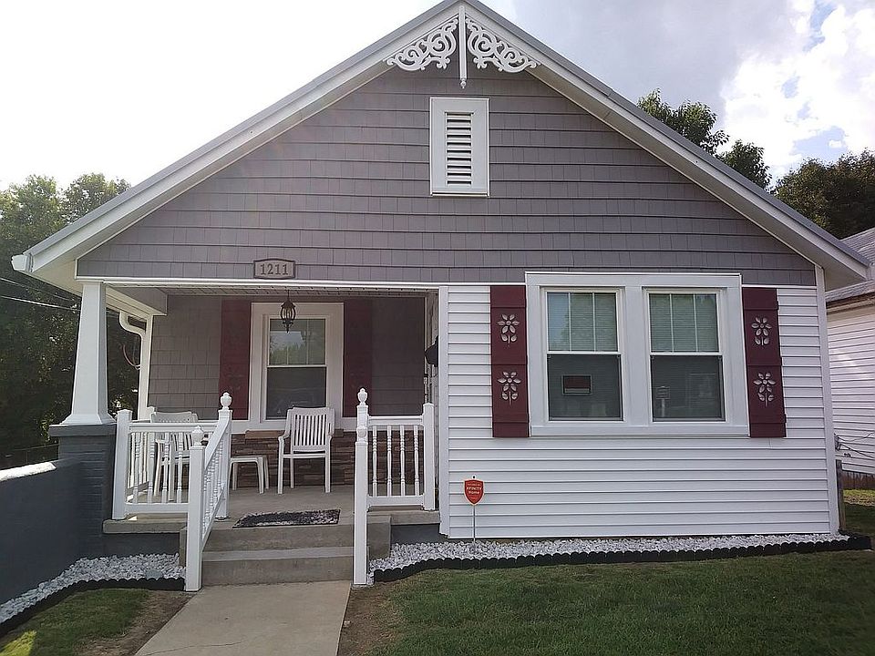 2nd image of 1203 Claiborne St
