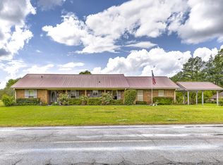 444 Ridgewood St, Vicksburg, MS 39180