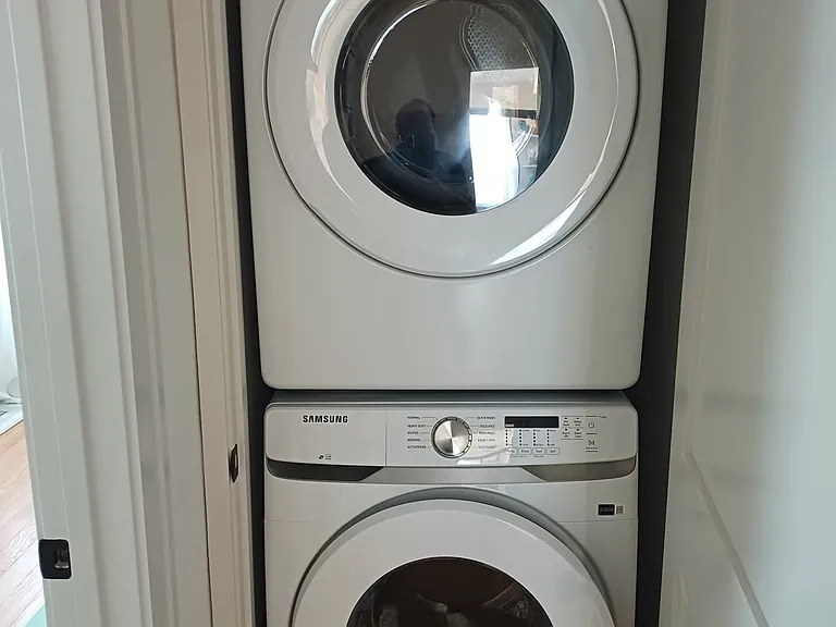 Washer dryer