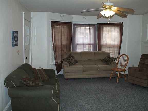 4th image of 349-353 W 9th St #349-A