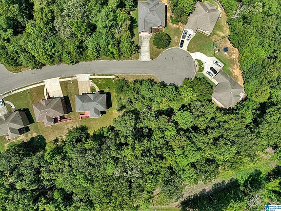 4th image of 209 Melbourne Cir #320