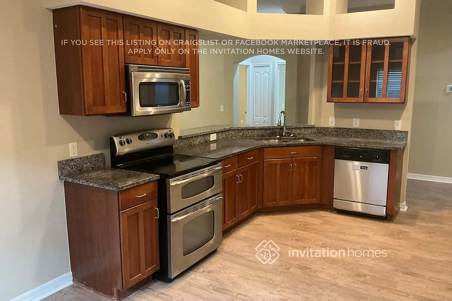 1619 Bonita Bluff Ct Ruskin, FL 33570 — Photo 2