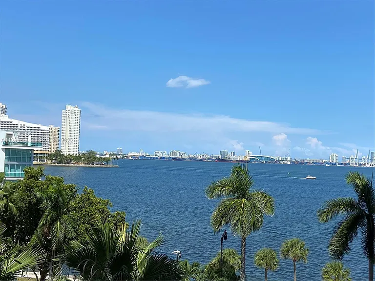 1408 Brickell Bay Dr #2F — Photo 5