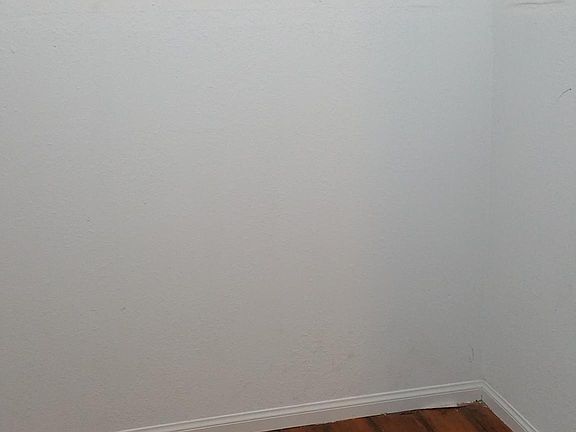 5th image of 610 5th St #A
