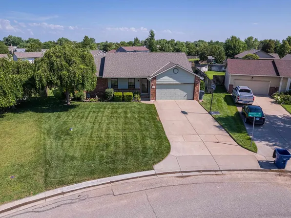 2203 S Shefford St, Wichita, KS 67209