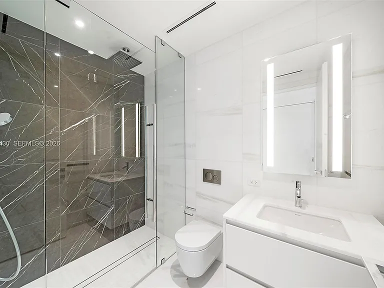 300 Biscayne Boulevard Way #1904C — Photo 38