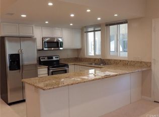 25 Avenida Castilla UNIT P, Laguna Woods, CA 92637