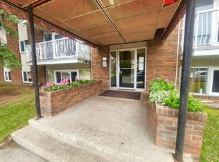 9735 82nd Ave NW #D2E0E1688, Edmonton, AB T6E1Y6