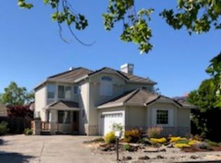1645 Lancaster Dr, Petaluma, CA