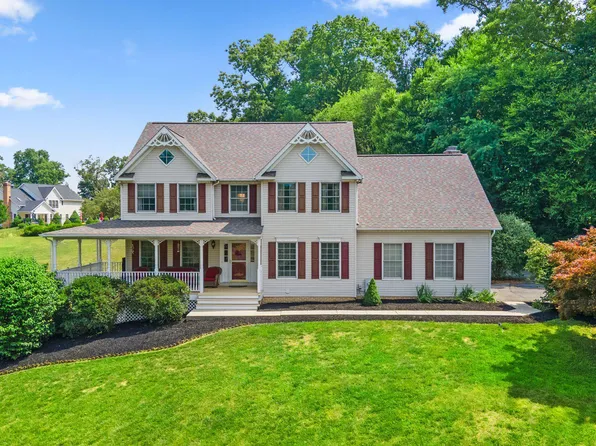 2310 Morning Breeze Dr, Finksburg, MD 21048