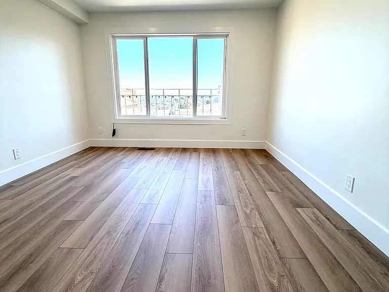 1360 Clayton St #3 — Photo 6