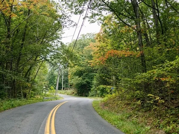 0 William Holmes Rd, Becket, MA 01223