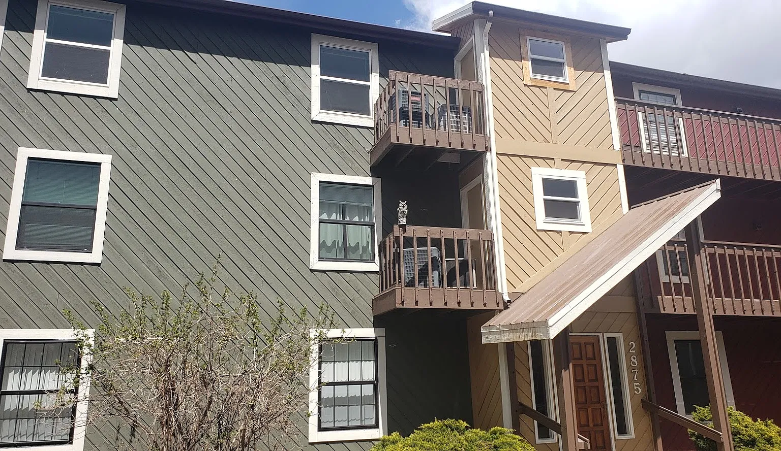 2 bed, 838 sqft, $1,595 — Photo 1