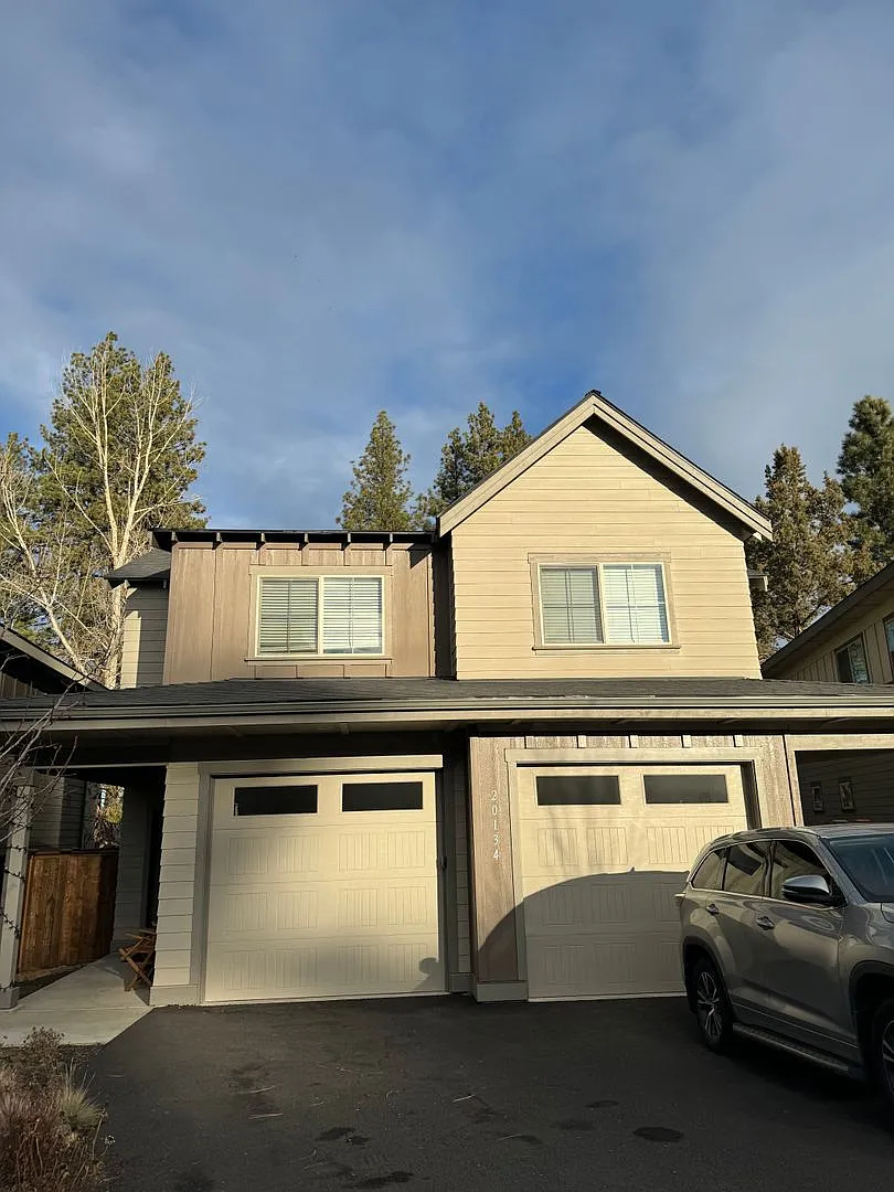 New Duplex in NW Bend — Photo 2