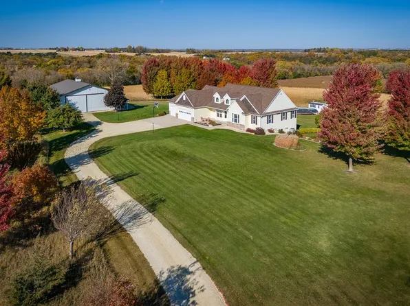 35337 County Road 24 Blvd, Cannon Falls, MN 55009