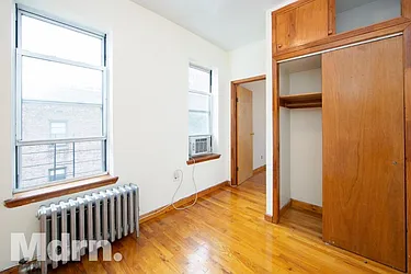 Rented by Mdrn Residential