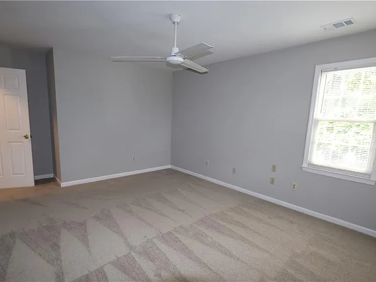 1359 Oakengate Dr — Photo 23