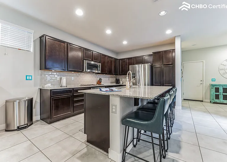 3713 E Robert St — Photo 10