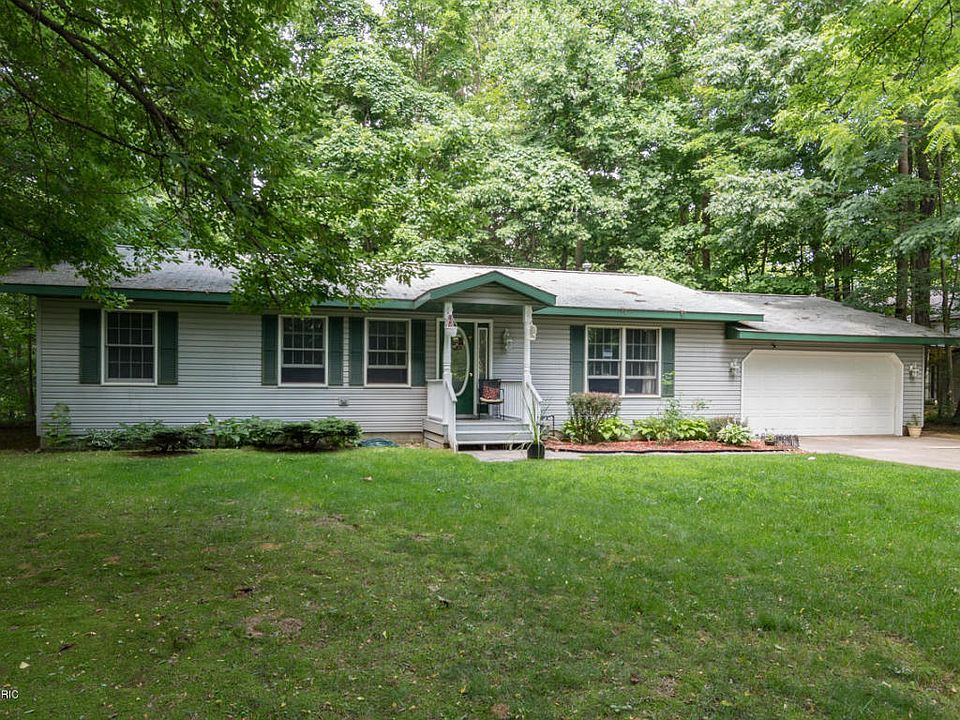 1st image of 68460 Riverview Dr