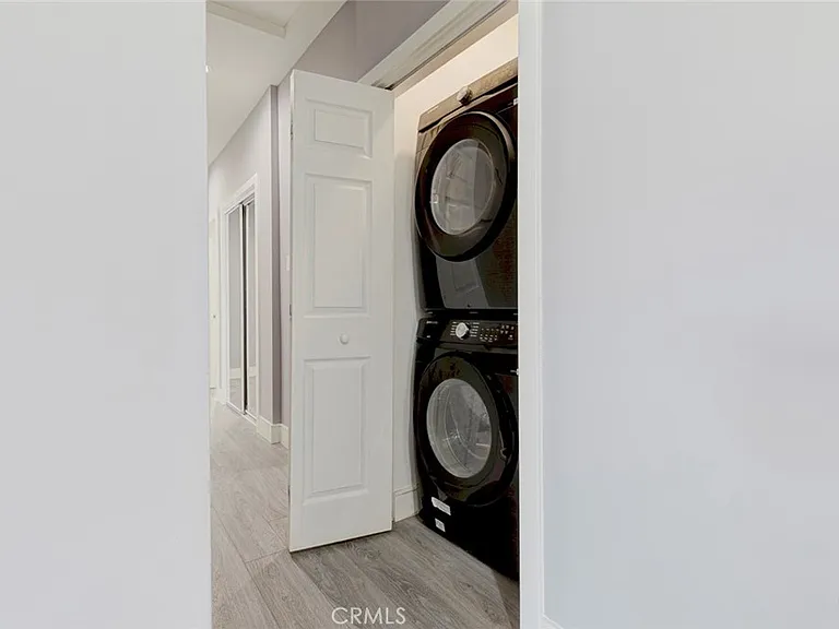 6954 Jellico Ave — Photo 18