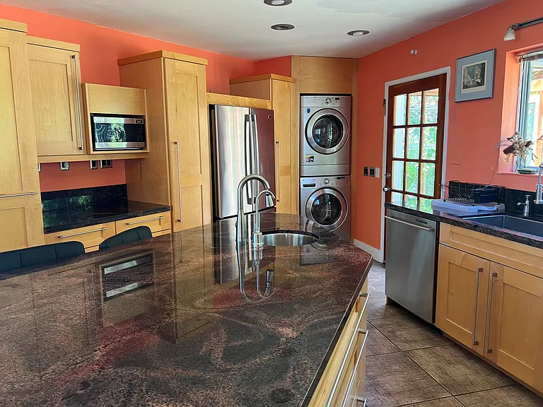 Iversen Dr — Photo 26