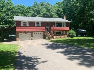 370 Babcock Rd, Tolland, CT 06084