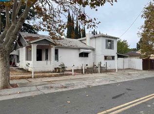 1398 Acacia St, Pittsburg, CA 94565