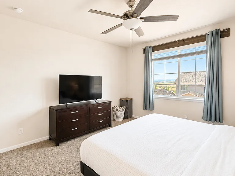 5788 Haywagon Ln — Photo 13