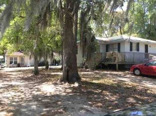 325 Seabreeze Dr, Murrells Inlet, SC 29576