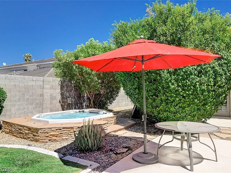 408 Lacy Ln — Photo 39