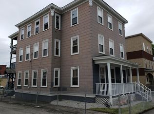 129 Austin St, Worcester, MA 01609