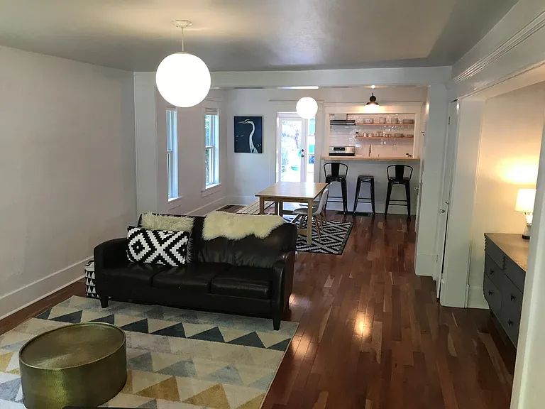 441 W Thatcher St — Photo 14